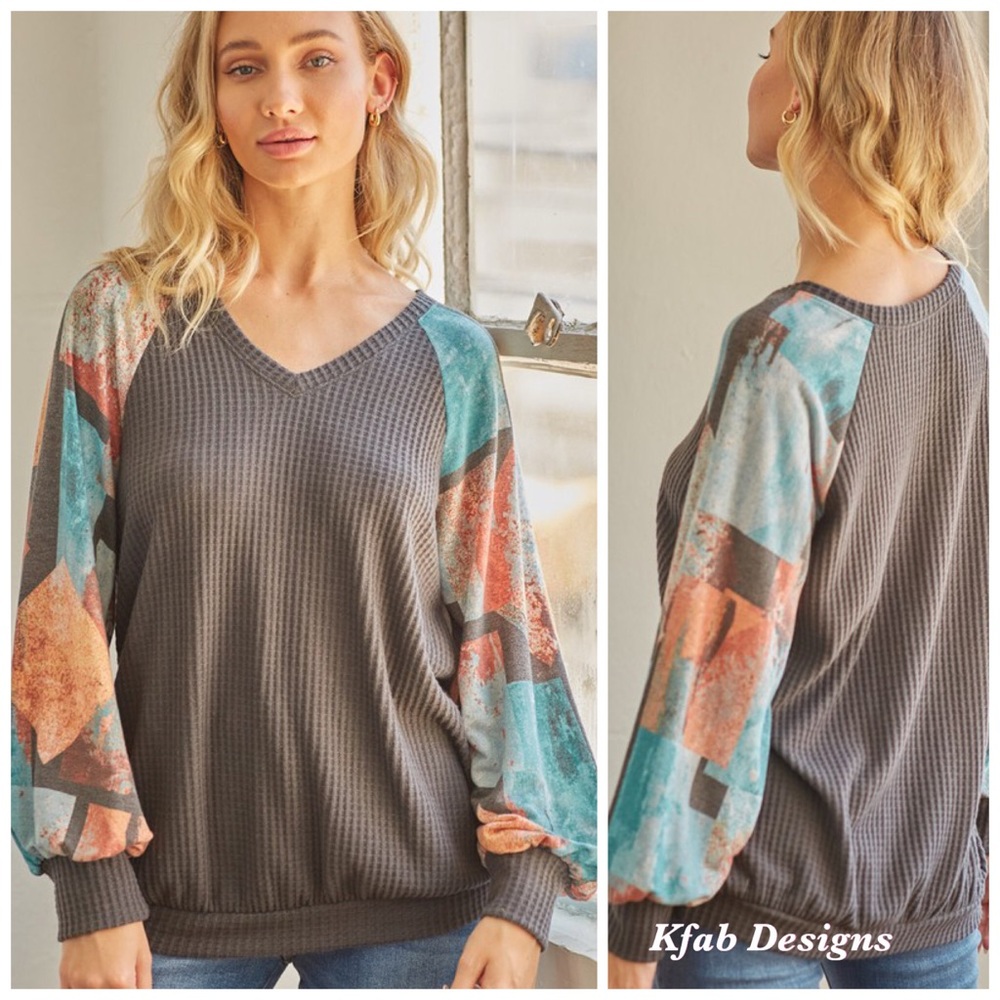 ❤️LAST! V Neck Contrast Sleeve Waffle Knit Top! - Picture 5 of 6